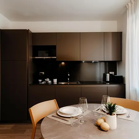 Rubini Suites - By Myhomeincomo Exterior photo