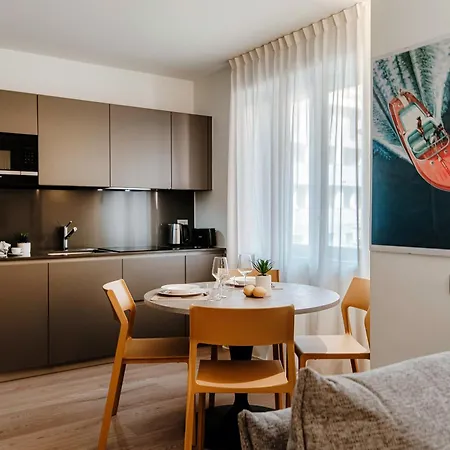 Rubini Suites - By Myhomeincomo Exterior photo