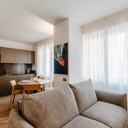 Rubini Suites - By Myhomeincomo Exterior photo