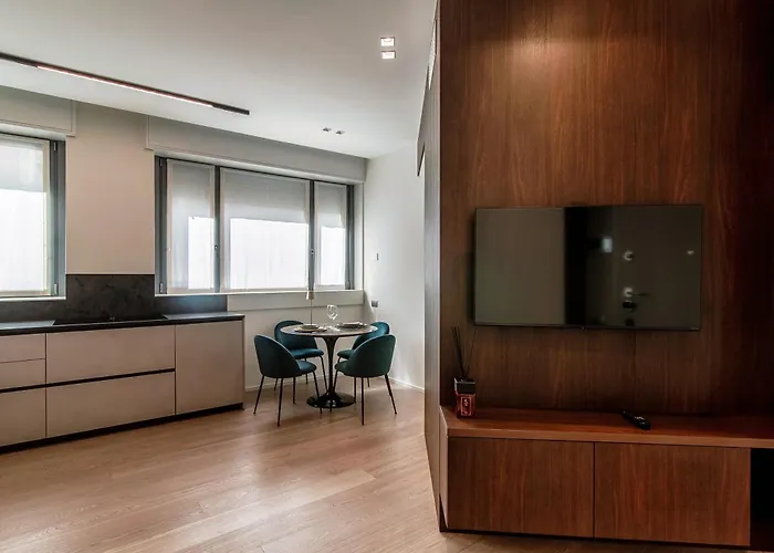 Rubini Suites - By Myhomeincomo